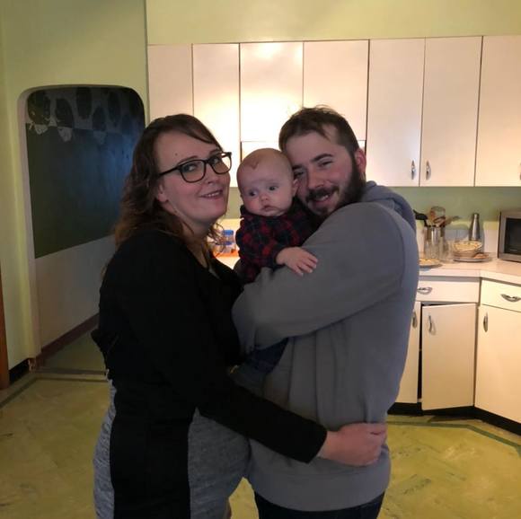 Meet your Posher, Agathe - Picture 1 of 1